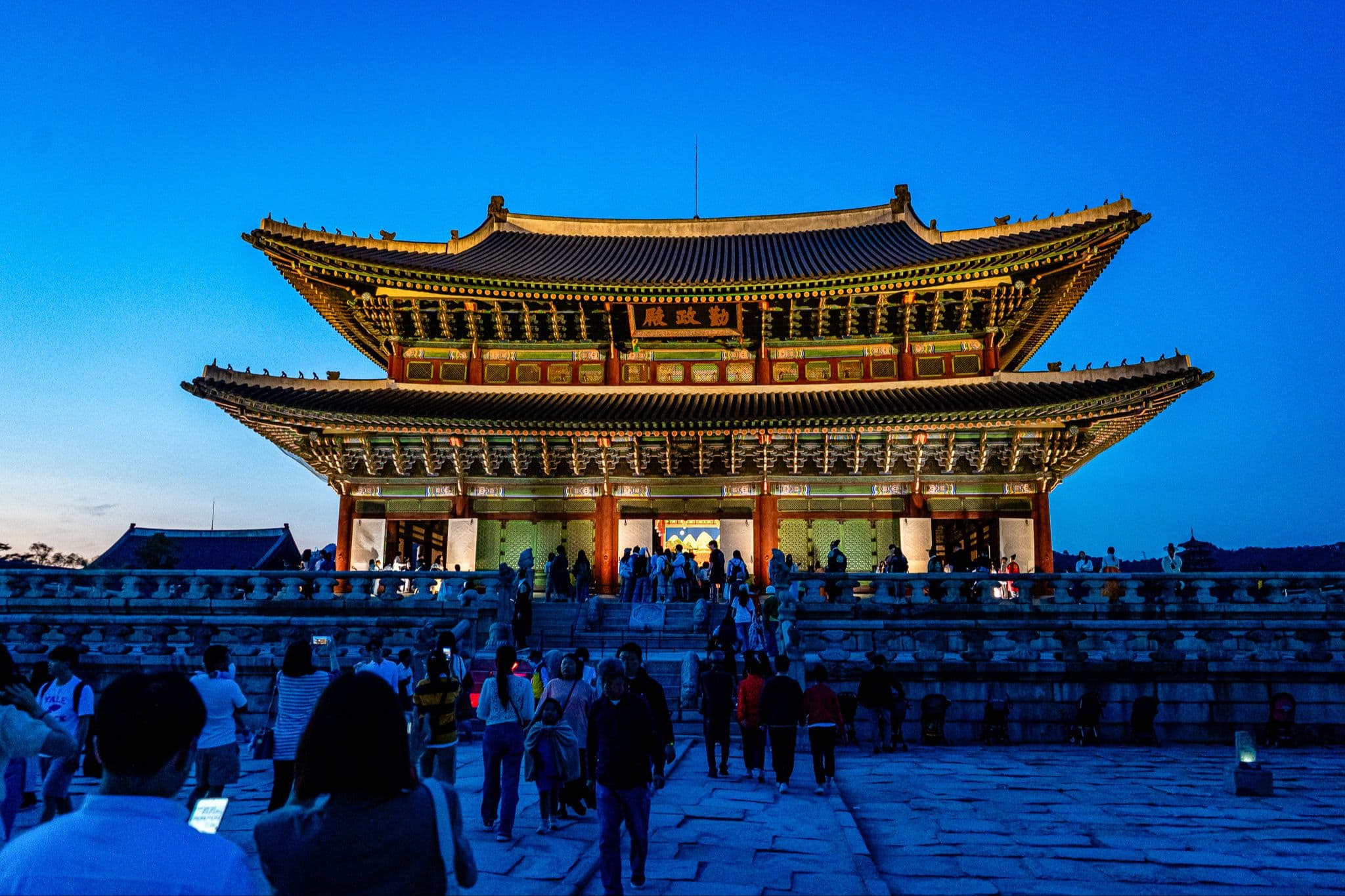 Palácio Gyeongbokgung em Seul com céu azul